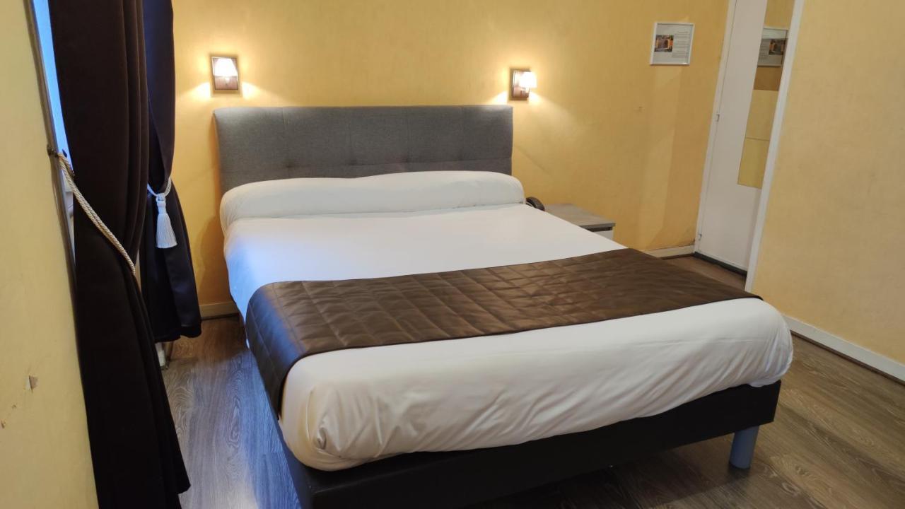 Angleterre Hotel